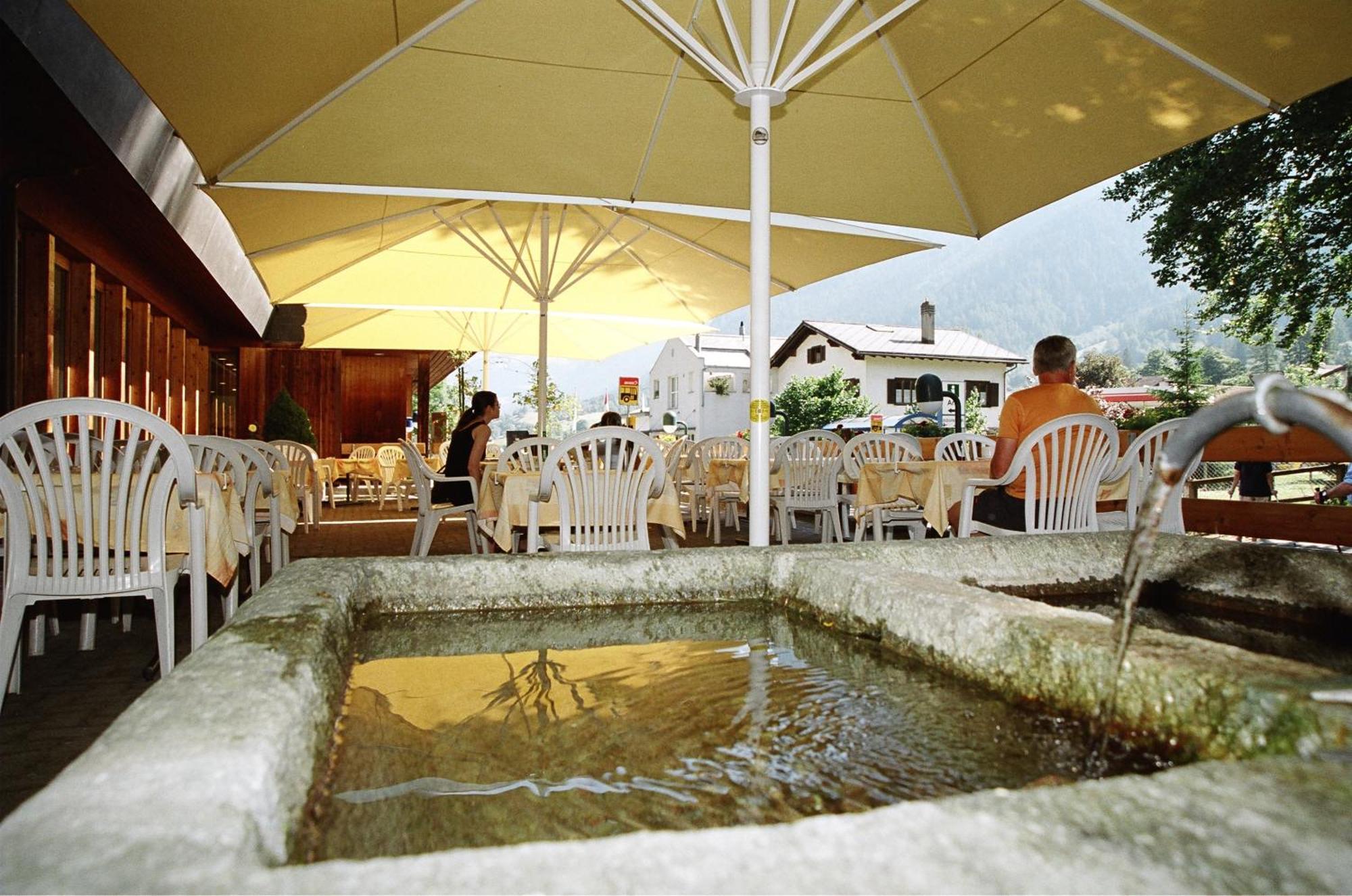 Hotel Fravi Andeer Bagian luar foto